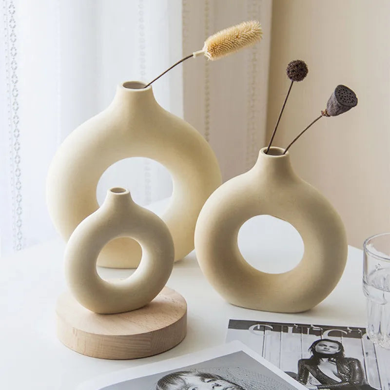 Circular Hollow Ceramic Vase